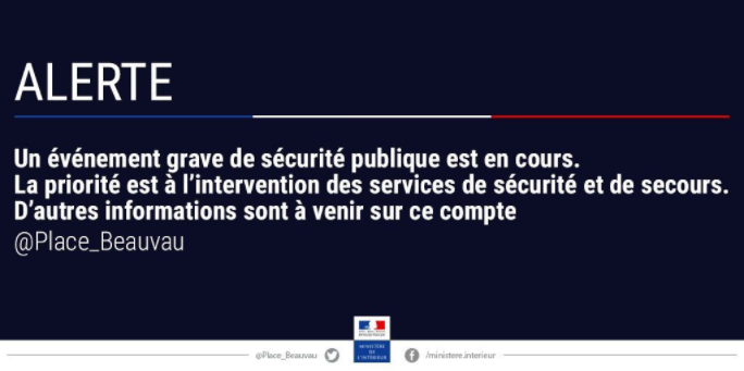 Evénement grave de #sécurité publique en cours à #Paris quartier du #Louvre