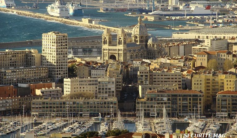 Marseille : trois agents instructeurs du Conseil national des activités privées de sécurité [CNAPS] en garde à vue